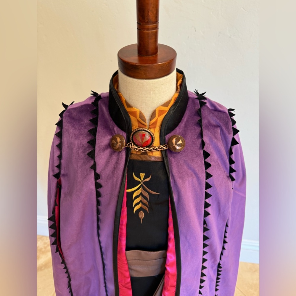 ❄️DISNEY- Frozen Anna Costume❄️ - Picture 8 of 12